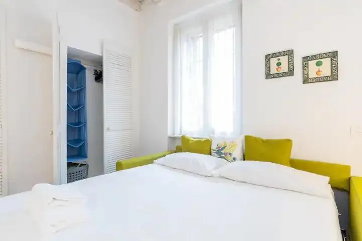 Alzaia Green Room Milan Apartment